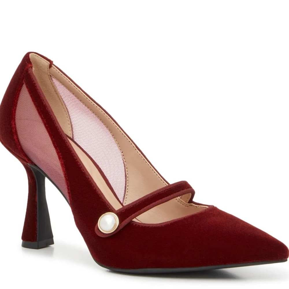 Kelly & Katie Soniah Pump - lush velvet with pearl closure accent.